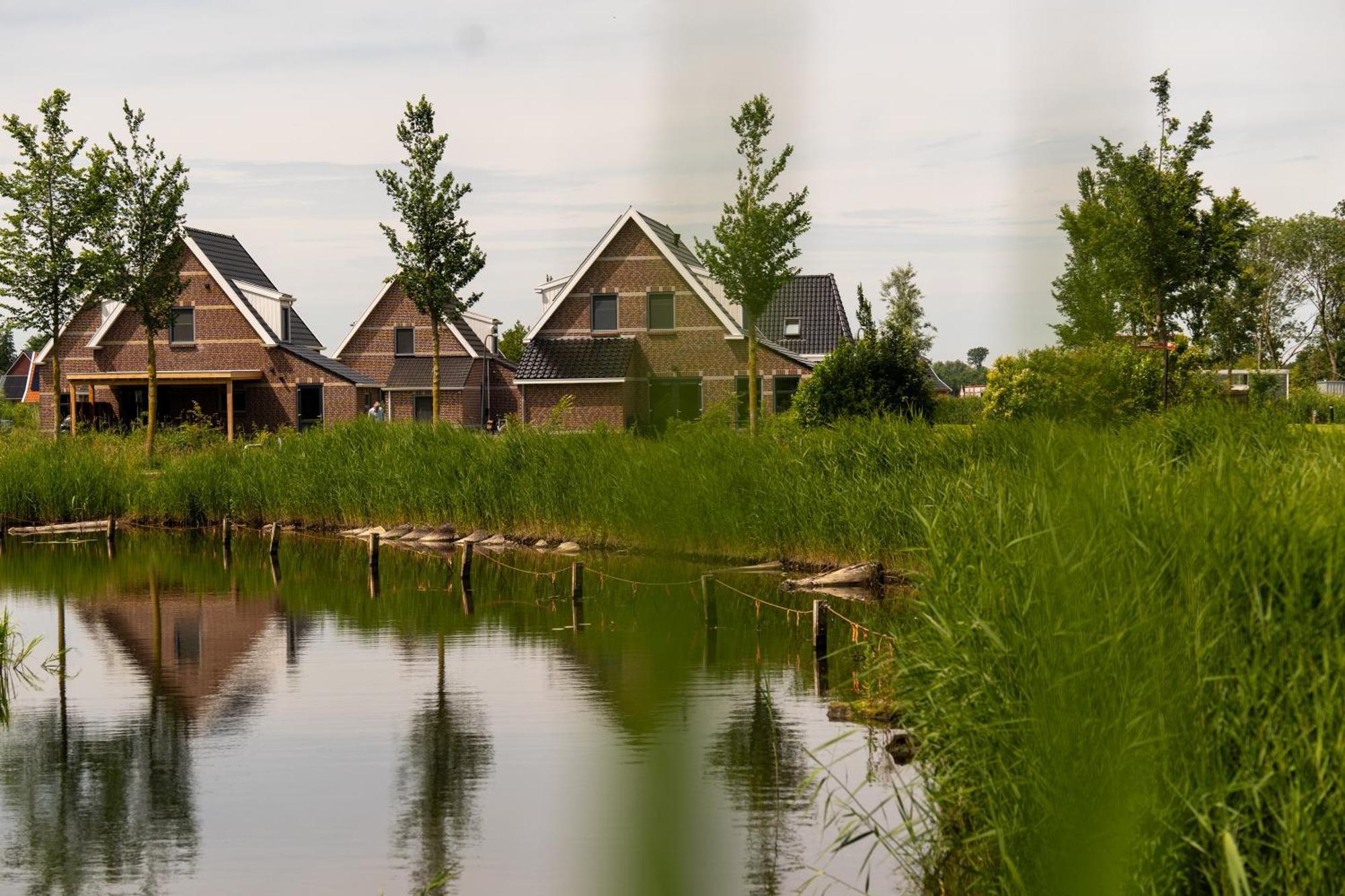 Waterdorp Burdaard Hotell Birdaard Exteriör bild